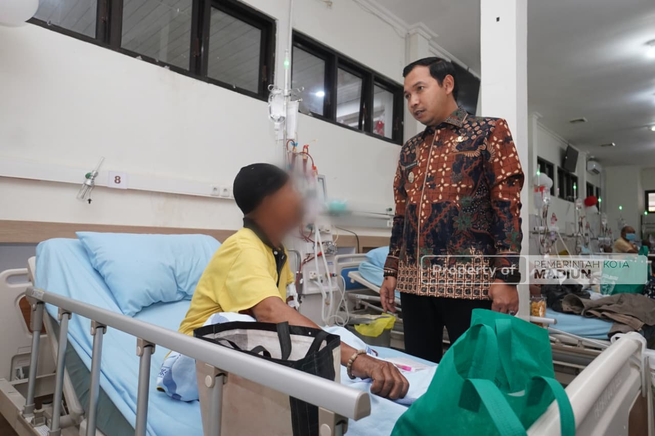 Plt Wali Kota Tinjau Layanan Hemodialisa RSUD Kota Madiun, Dorong Peningkatan Kualitas Pelayanan
