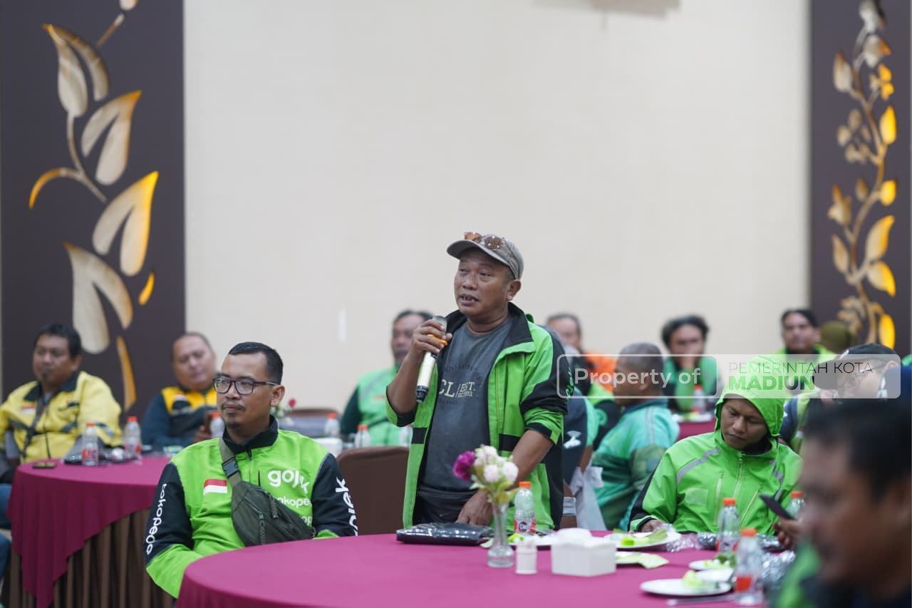 Sosialisasi Peraturan Pengawas BKC Ilegal, Wali Kota Madiun Tekankan Peran Ojek Online dalam Pemberantasan Rokok Ilegal