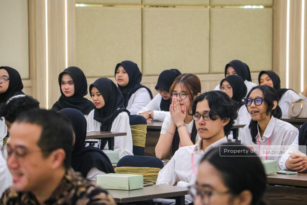 Tekan Angka Pengangguran, Plt Wali Kota Dorong Peserta Pelatihan Vokasi Siap Kerja dan Berwirausaha