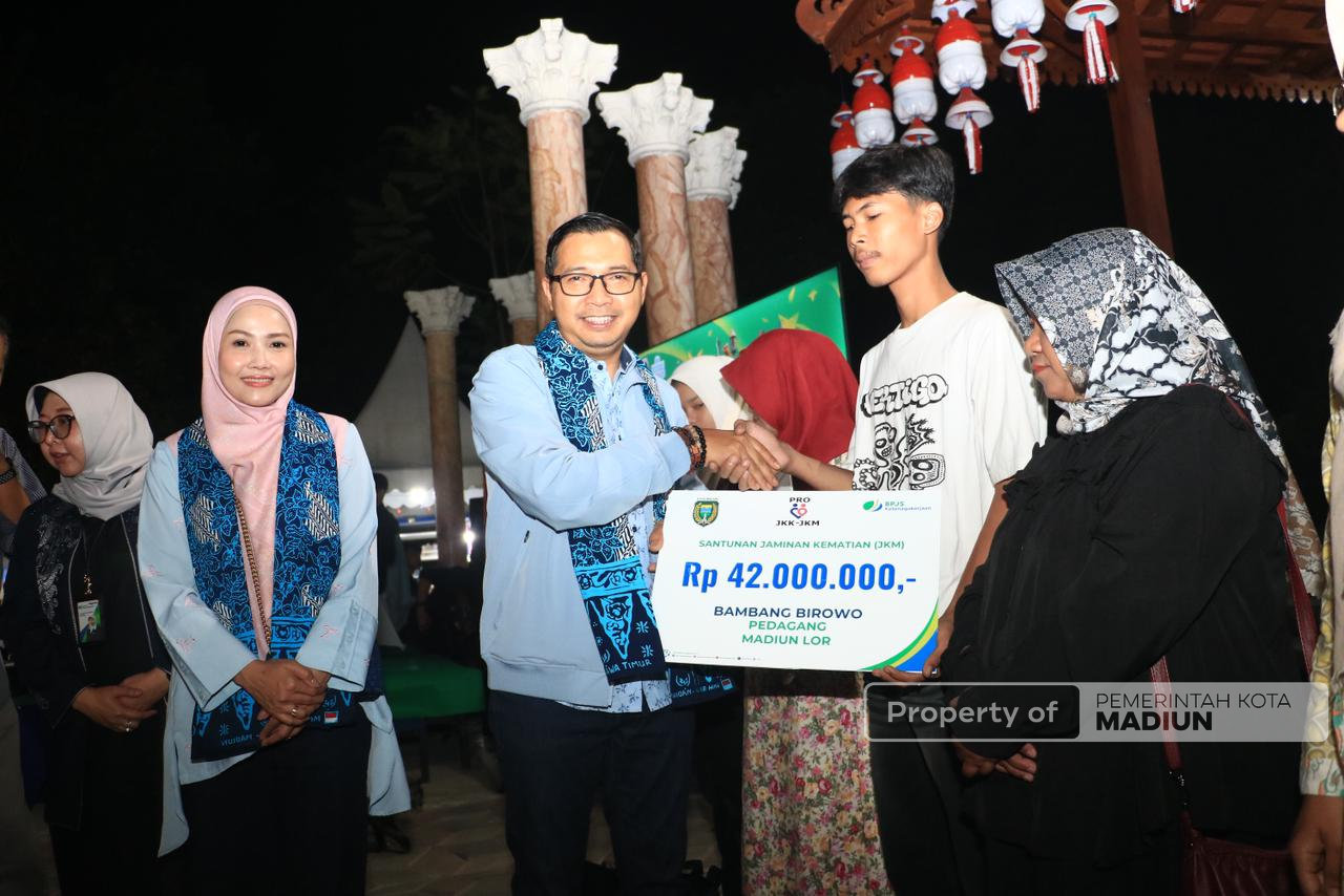 Giat WBR Berlanjut di Wilayah Kecamatan Manguharjo, Plt Wali Kota Beri Apresiasi dan Harap Potensi Lokal Terus Digali