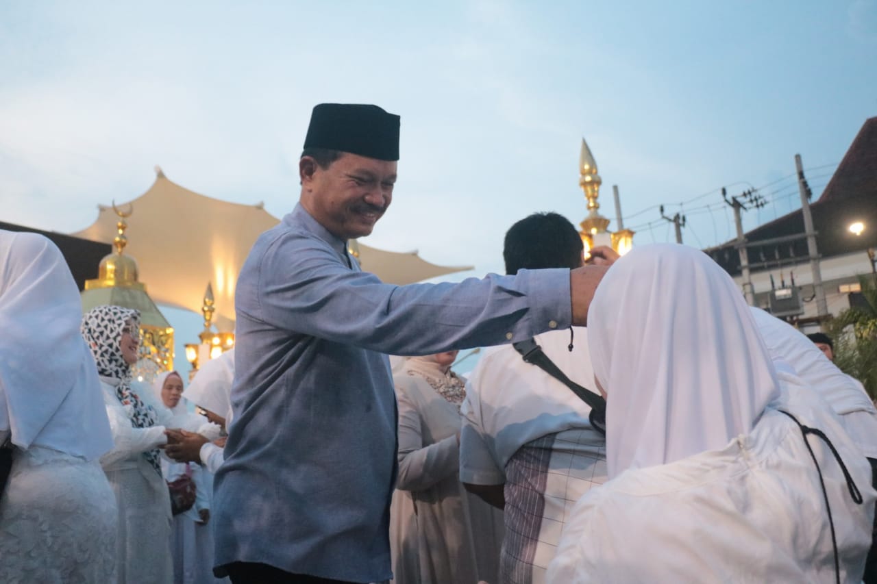 Halal Bihalal dengan Pedagang PRC, Wali Kota Sampaikan Rencana Penyempurnaan Kawasan