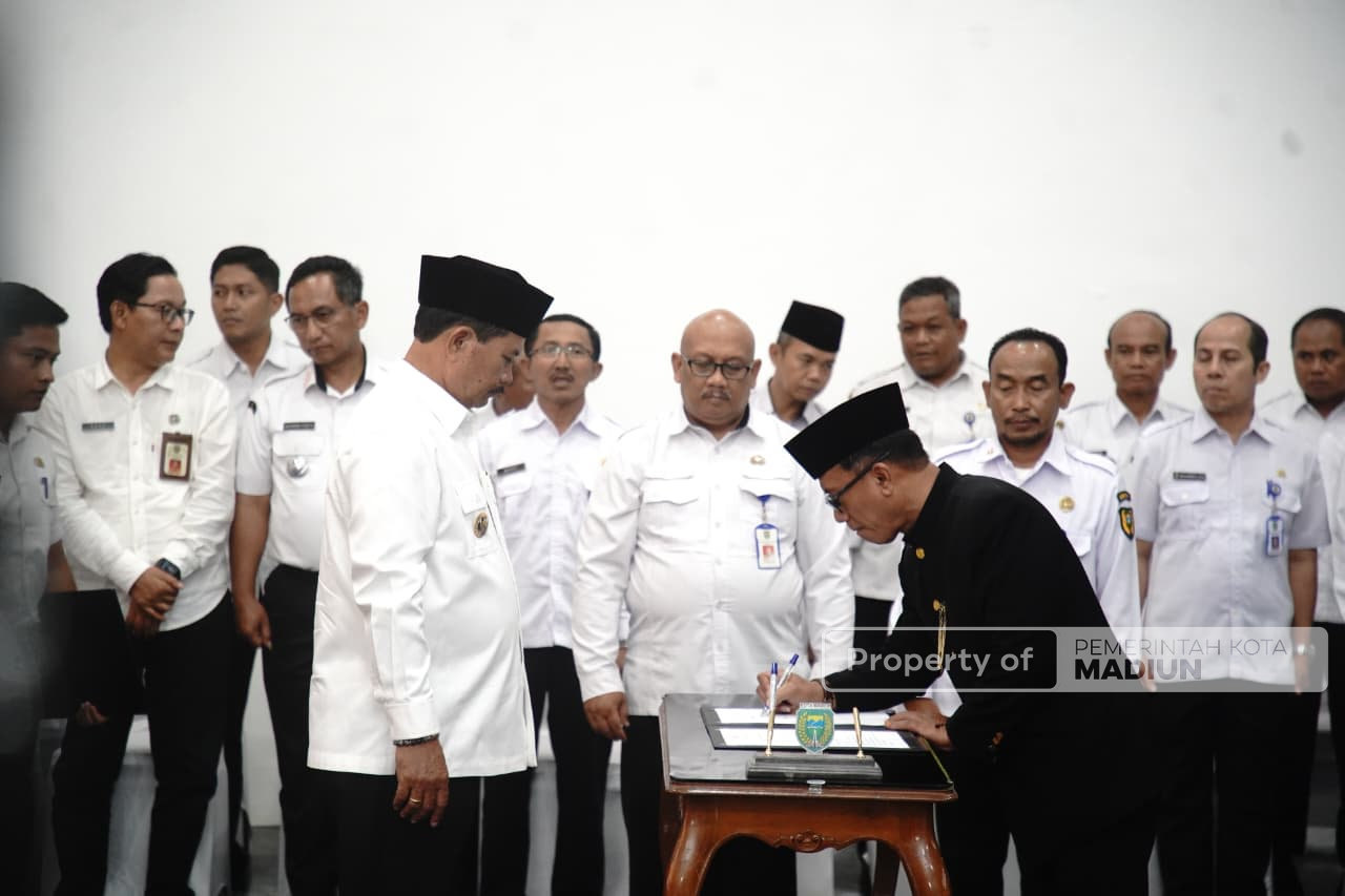 Tutup Tahun 2025, Wali Kota Madiun Lantik 59 Pejabat untuk Perkuat Akselerasi Kinerja