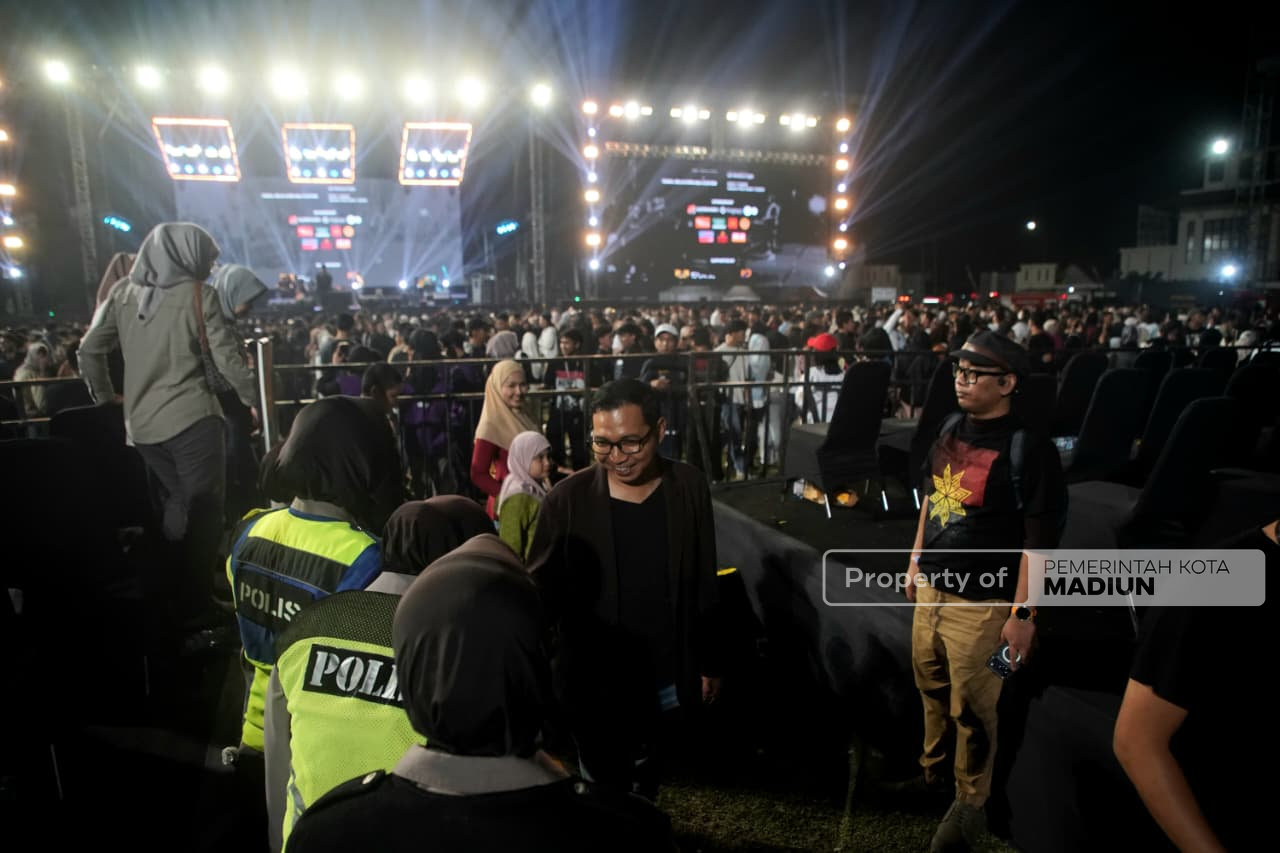 Plt Wali Kota Hadiri Play Music, Ribuan Warga Semarakkan Hari Jadi ke-108 Kota Madiun