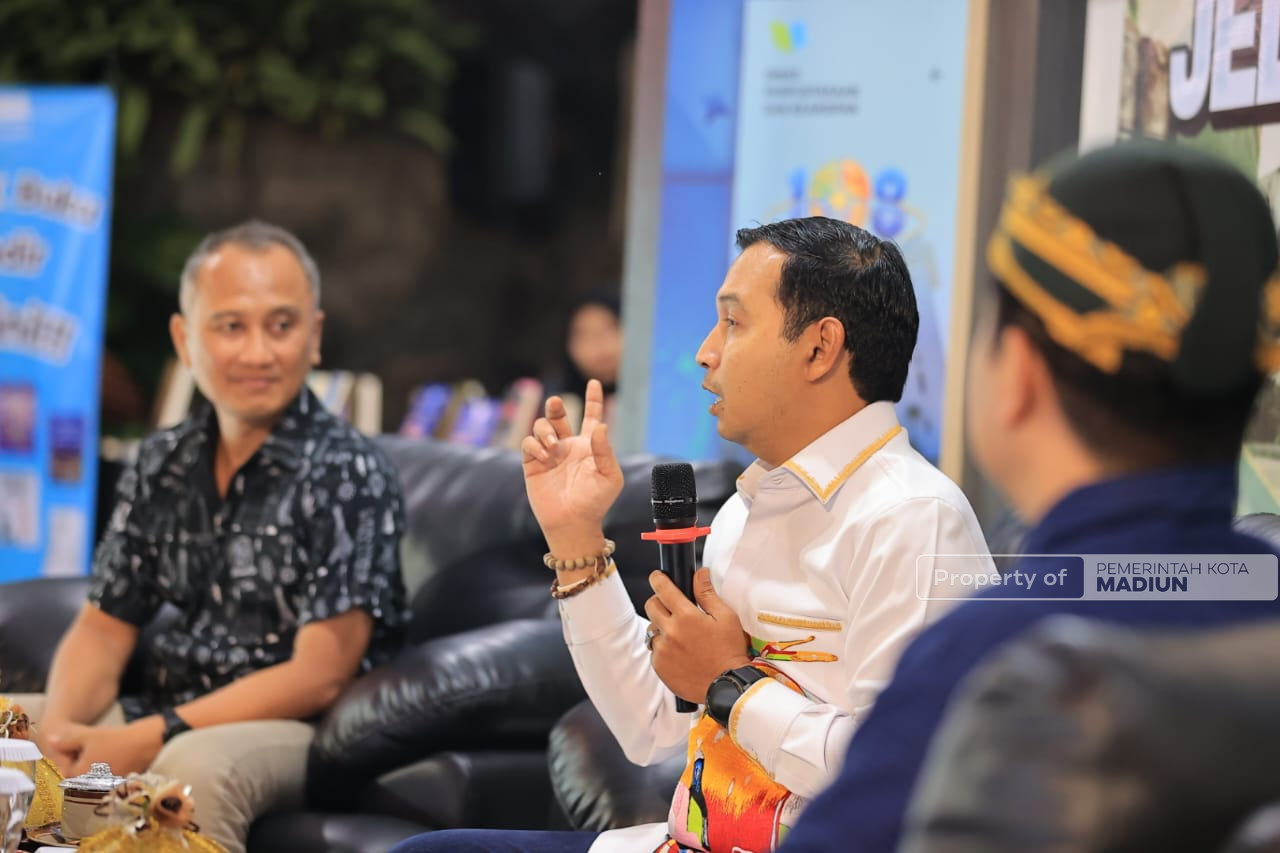 Lewat Madiun Jelajah Arsip, Plt Wali Kota Madiun Dorong Pelestarian Sejarah dan Budaya Kota