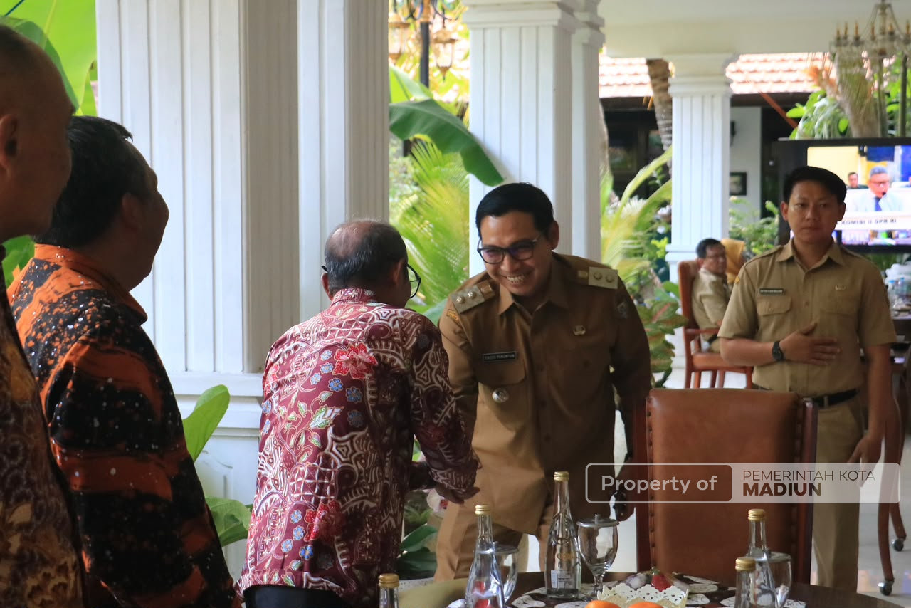 Perkuat Pembangunan dari Bawah, Plt Wali Kota Dorong Akademisi Turun ke Kelurahan