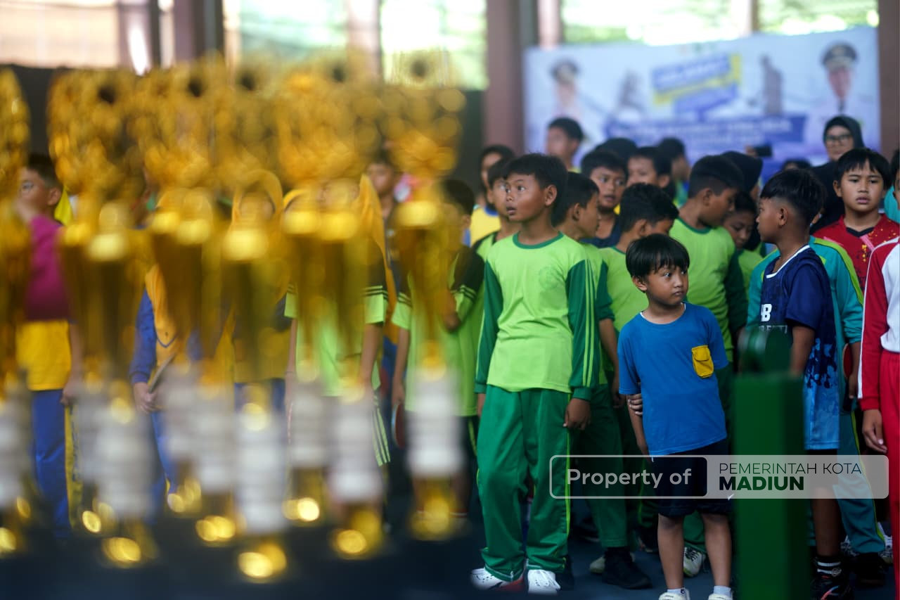 Kejurkot Tenis Meja 2025 Dibuka, Wali Kota Madiun Dorong Pembinaan Atlet Sejak Dini