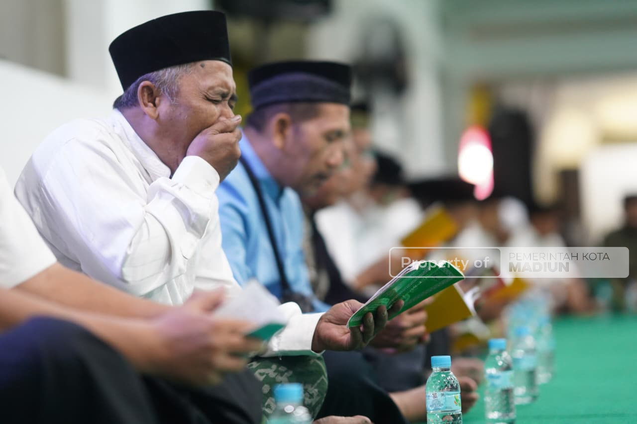 Hadiri Pembacaan Surat Yasin dan Doa Bersama, Wali Kota Ajak Modin Doakan Kemajuan Kota