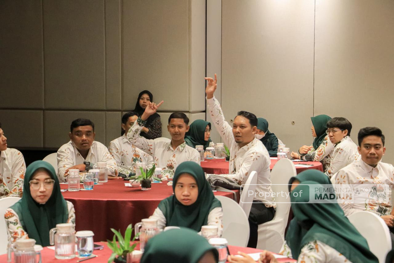 Wali Kota Madiun Dorong Penguatan Integritas dan Pelayanan Prima di Disdukcapil