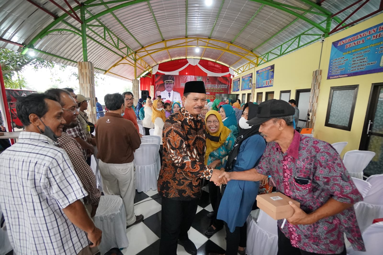 Gelar Pertemuan Dengan Tokoh Masyarakat Di Banjarejo, Wali Kota Ajak Warga Sampaikan Usulan Pembangunan