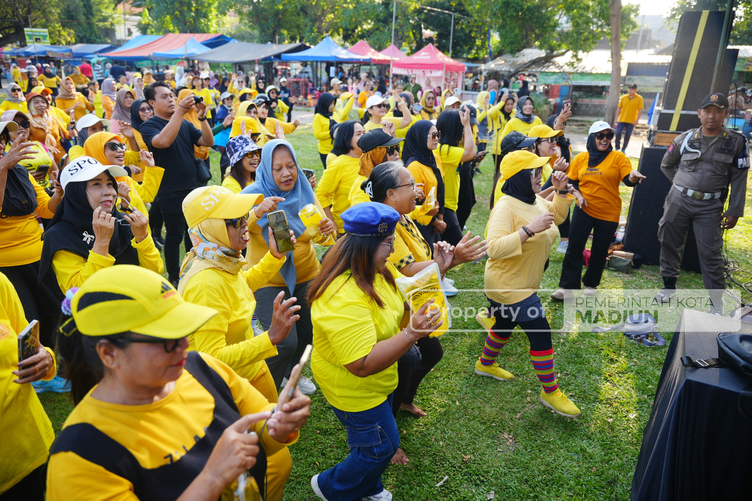 Wali Kota Madiun Hadiri Senam Bersama Peringatan HUT ke-11 Komunitas SAG