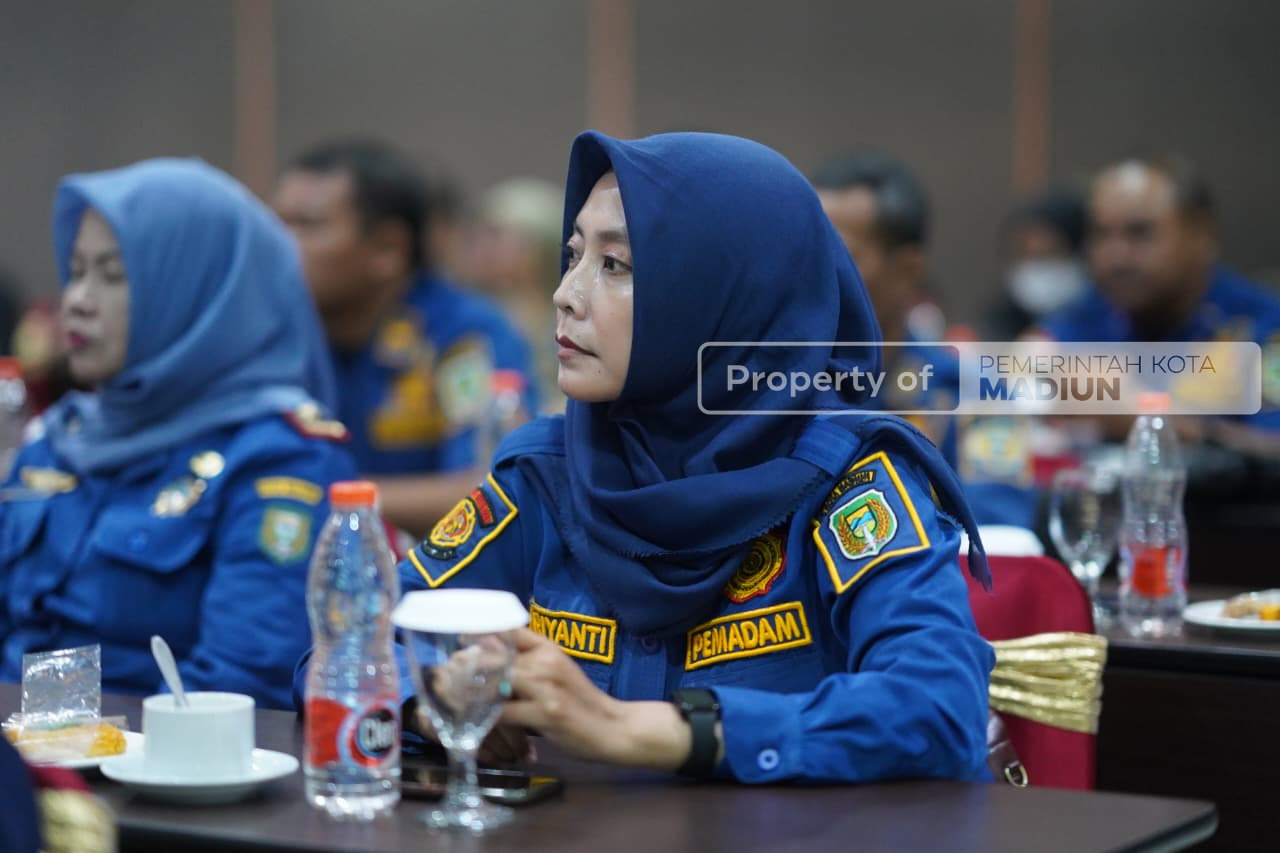 Buka Bimtek Satpol PP dan Damkar, Wakil Wali Kota Madiun Tekankan Pelayanan bagi Masyarakat