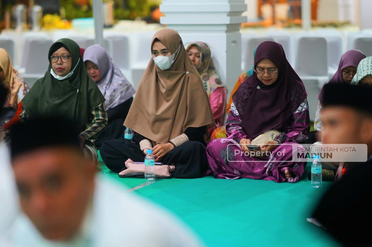 Hadiri Pembacaan Surat Yasin dan Doa Bersama, Wali Kota Ajak Modin Doakan Kemajuan Kota