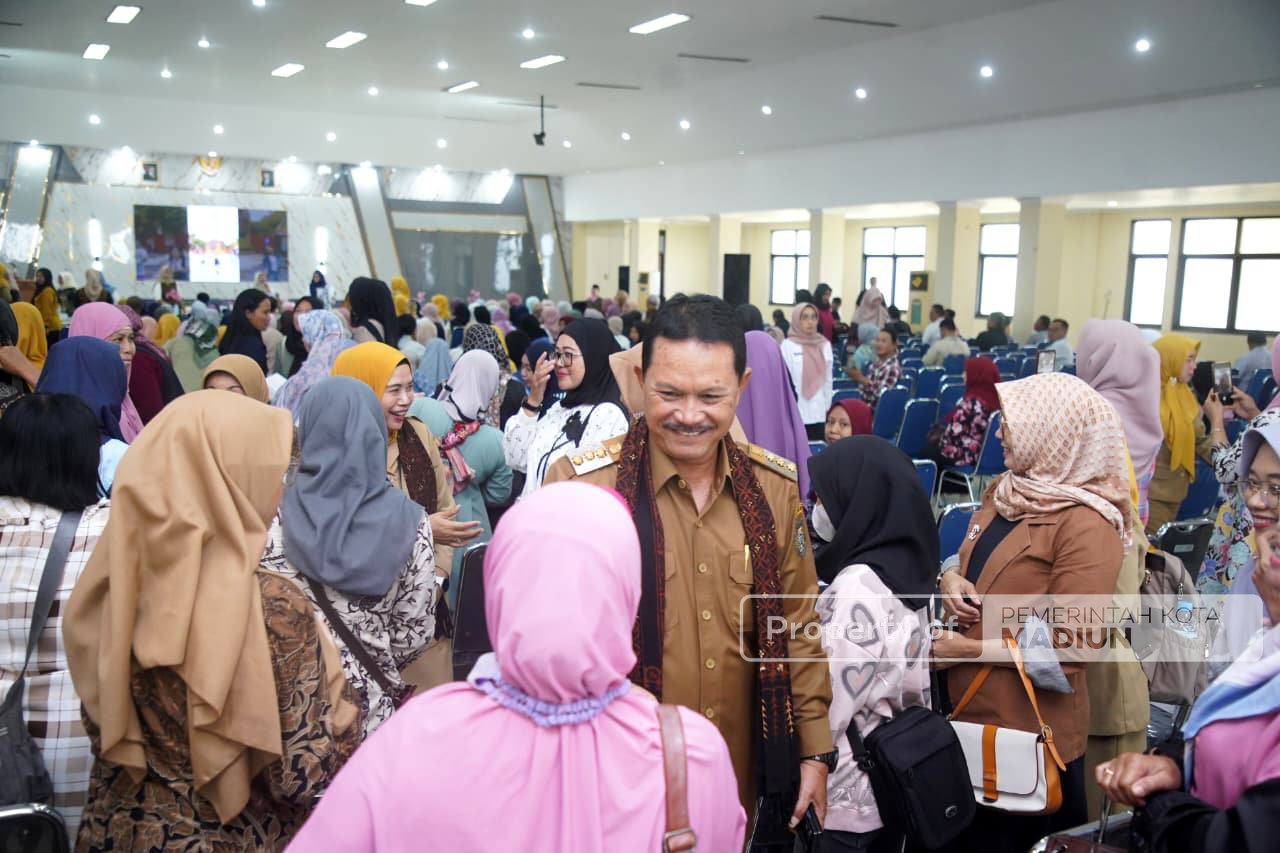 Jadi Narasumber Parenting, Wali Kota Madiun: Jangan Sampai Masa Depan Anak Jadi Korban!
