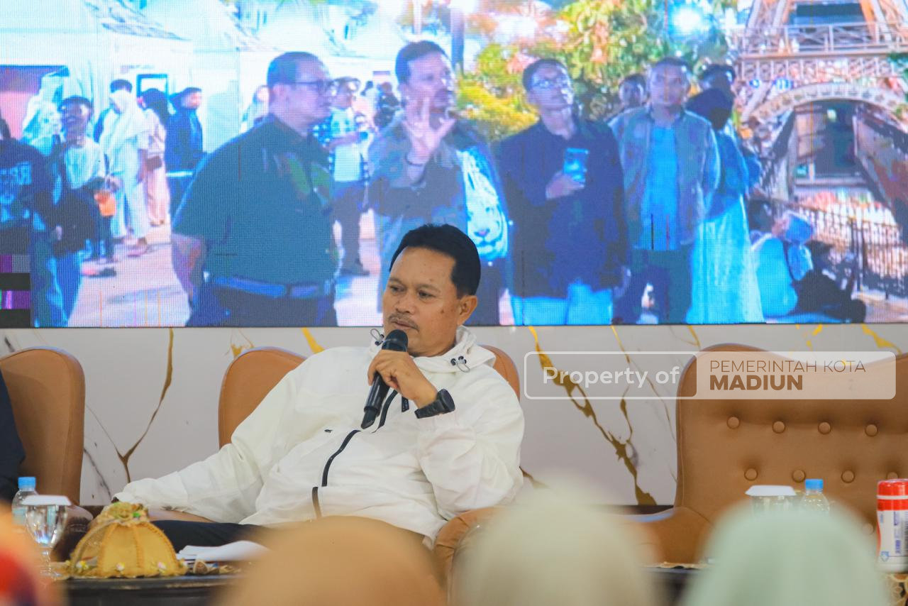 Buka dan Beri Arahan di Penyuluhan Hukum Terpadu, Wali Kota Harap Warga Makin Paham Aturan