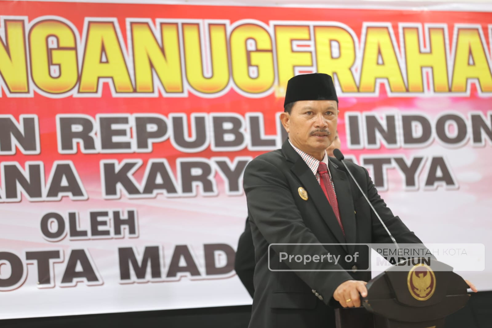 139 ASN Kota Madiun Raih Satyalancana Karya Satya, Wali Kota: Bentuk Apresiasi atas Loyalitas dan Pengabdian