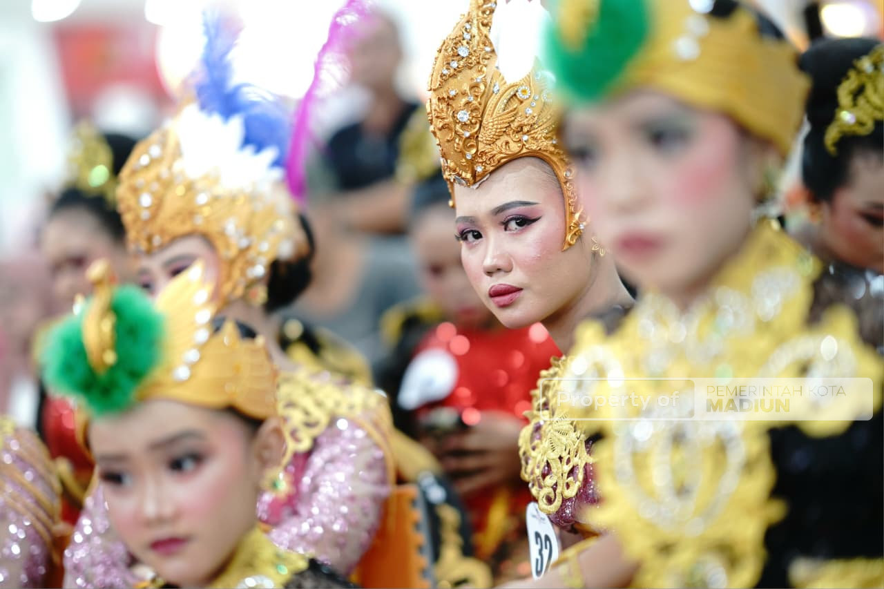 Resmi Buka Student Performance Vol. 4 Sang Penari, Wawali Madiun Sebut Seni Tari Jadi Motor Ekonomi Kreatif