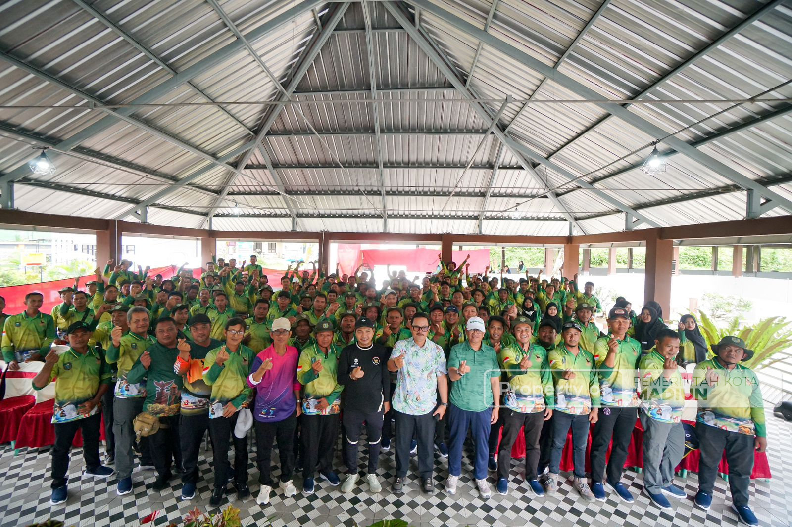 Perkuat Kualitas Pelayanan Publik, Wali Kota Gelar Pembinaan bagi Aparatur dan Pekerja Lapangan