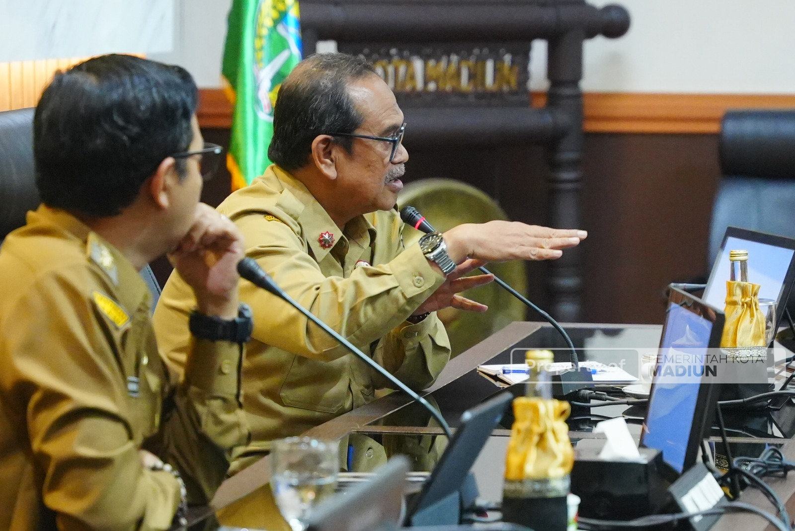 Rapat Dinas Pejabat, Plt Wali Kota Madiun Tekankan Penyelesaian Masalah di Lapangan