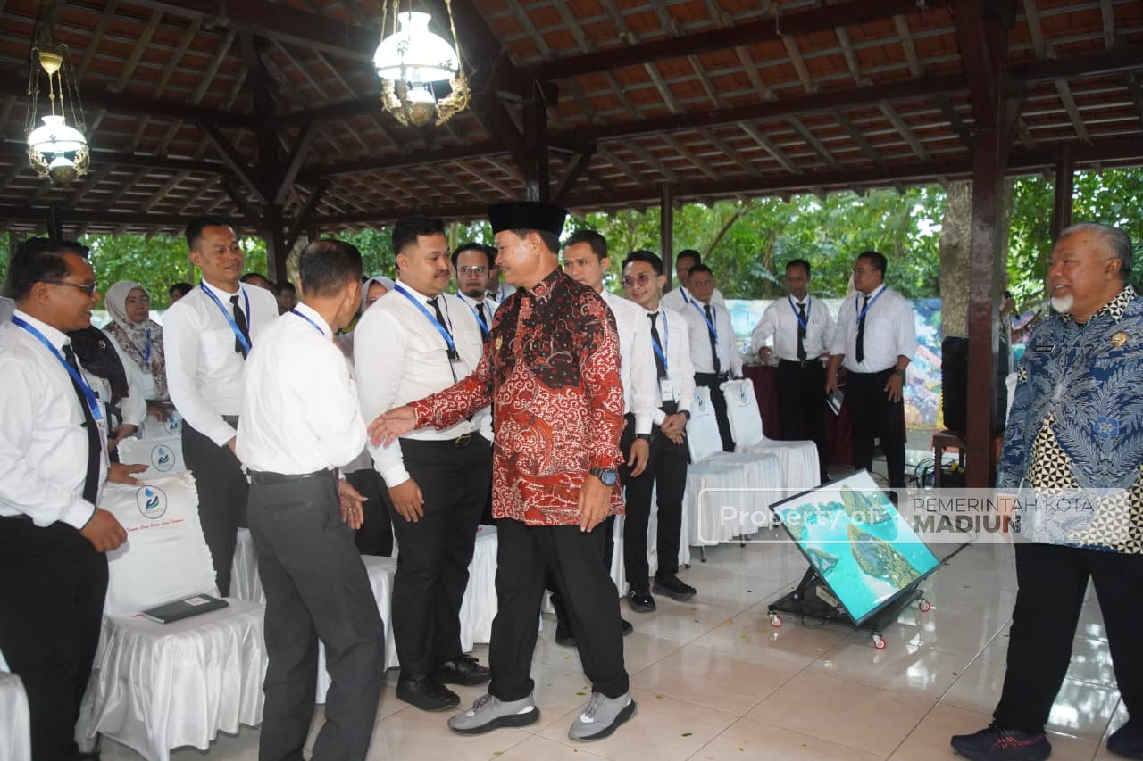 Terima Studi Lapangan PERPAMSI, Wali Kota Madiun Tekankan Sinergi Antardaerah