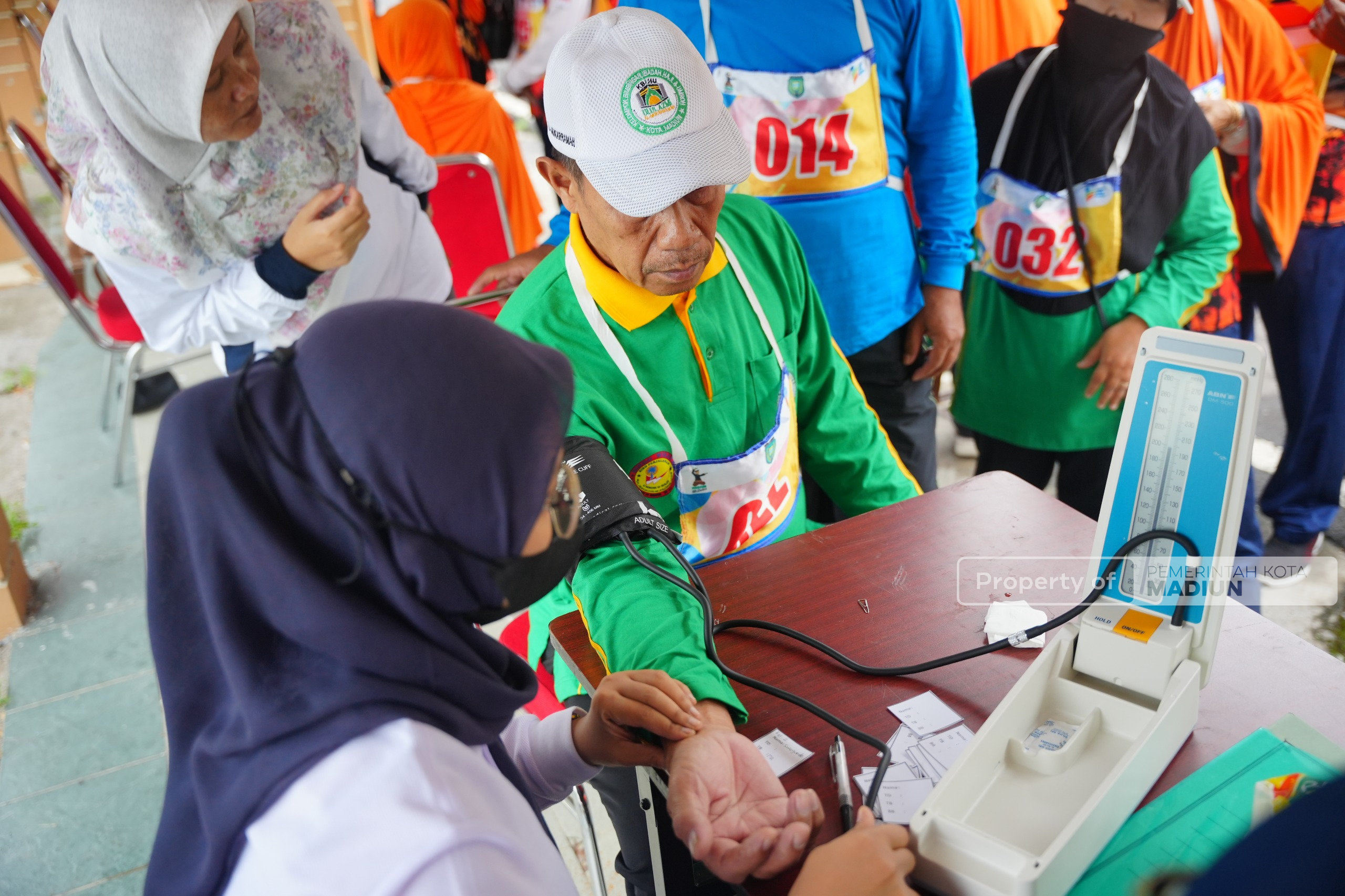 Pastikan Kebugaran CJH, Pemkot Madiun Gelar Rockport Test Jelang Keberangkatan Haji