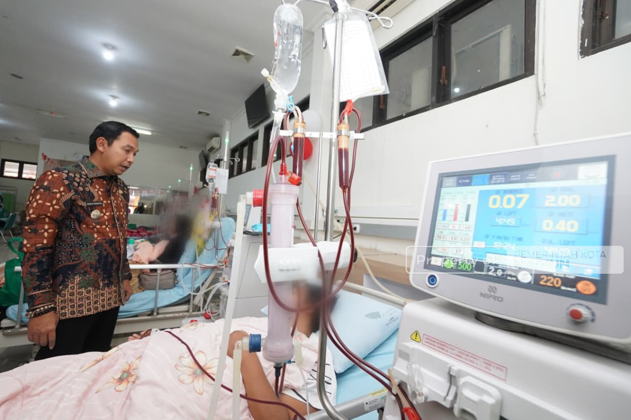Plt Wali Kota Tinjau Layanan Hemodialisa RSUD Kota Madiun, Dorong Peningkatan Kualitas Pelayanan