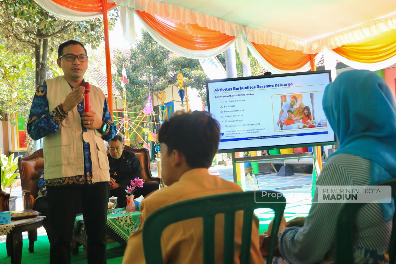 Cetak Generasi Cerdas dan Berkarakter, Plt Wali Kota Madiun Perkuat Pendidikan Karakter Sejak MPLS
