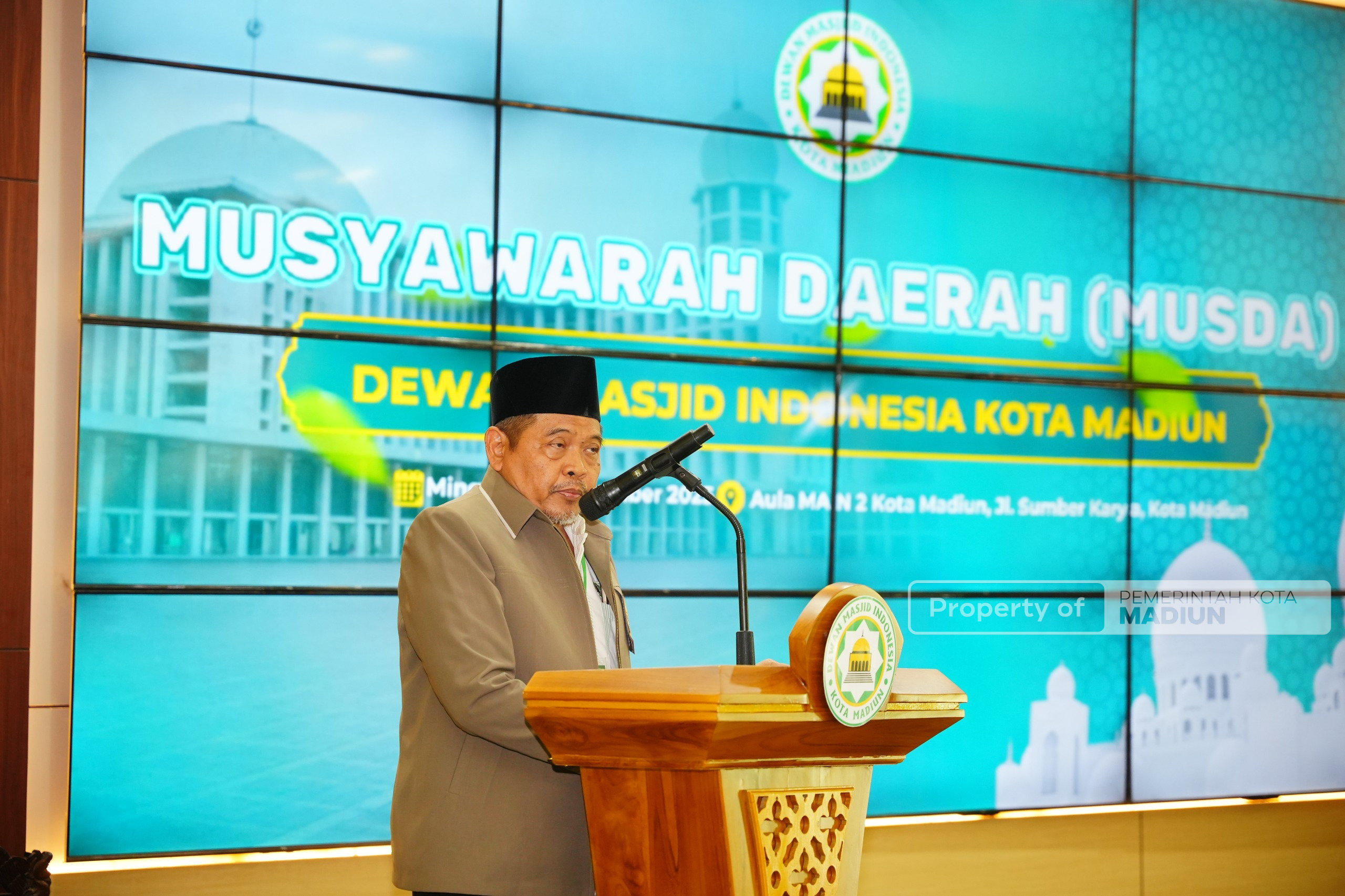 Buka Musda PD DMI, Wali Kota Madiun Tekankan Peran Masjid dalam Penguatan Moral Masyarakat
