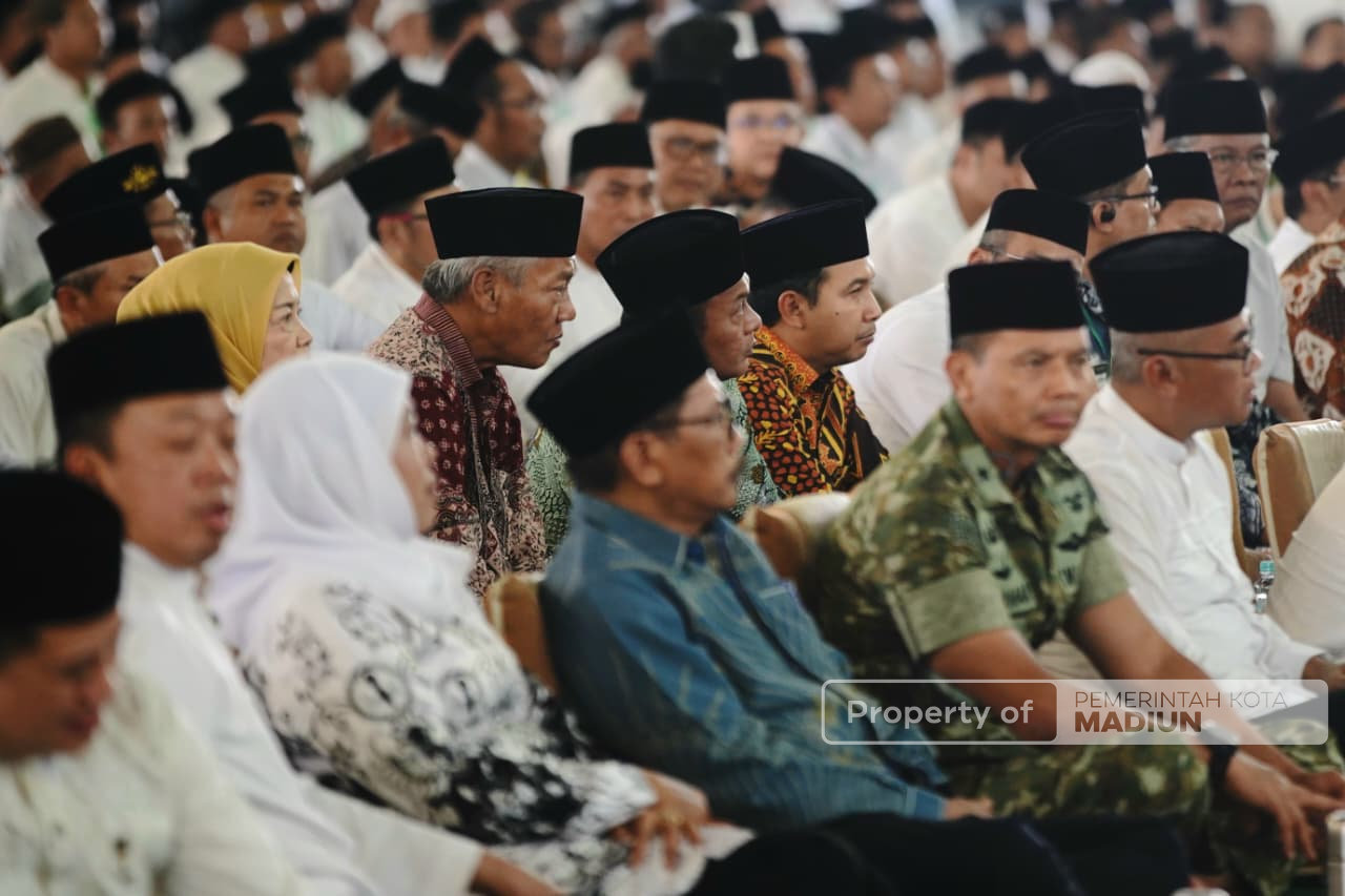 Pemkot Madiun Hadiri Penyerahan Sertipikat Tanah Wakaf dan Tempat Ibadah Se-Jawa Timur