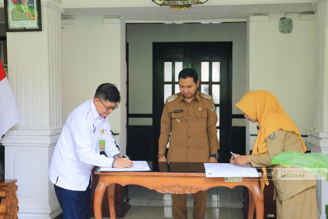 Pemkot Madiun Perkuat Program Ketahanan Keluarga, Plt Wali Kota Targetkan Tekan Pernikahan Dini dan Perceraian